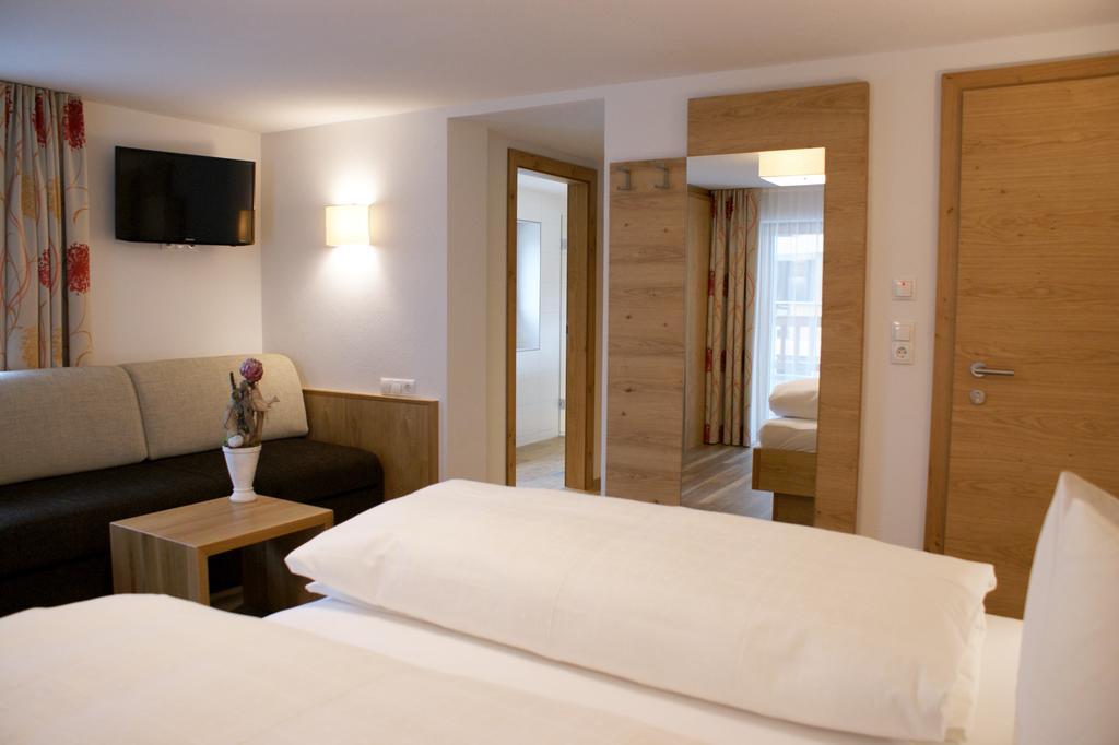 Apart Auhof See Room photo